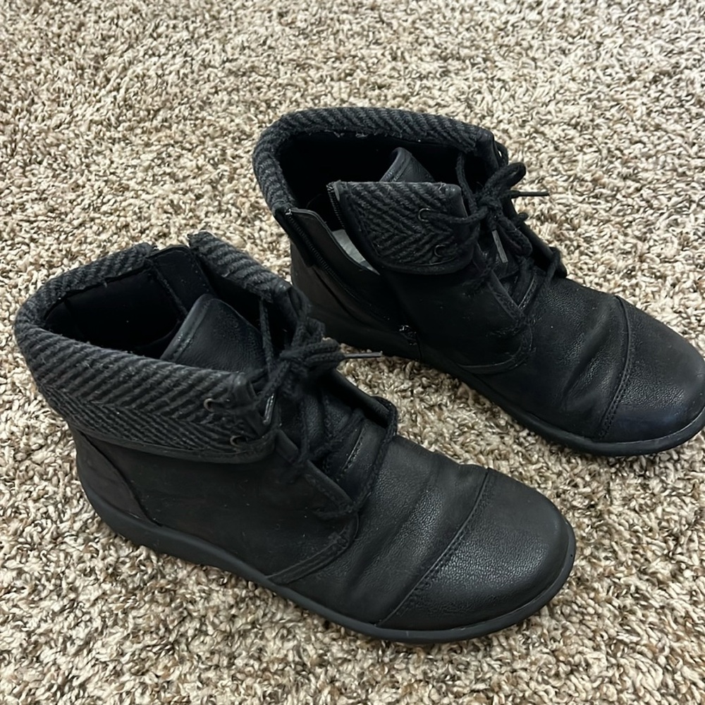 Clarks boots